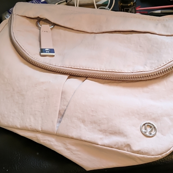 lululemon athletica Handbags - MAJOR SALE ❤️Lululemon Festival Bag